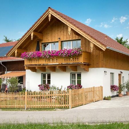 Ferienwohnung Guggenbichler Inkl. Chiemgaukarte Ruhpolding Exterior foto